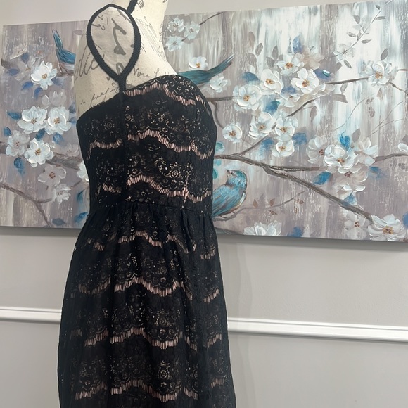 Ya Los Angeles Strapless Dress black Lace Overlay Nude lining underneath Size L - Picture 3 of 10